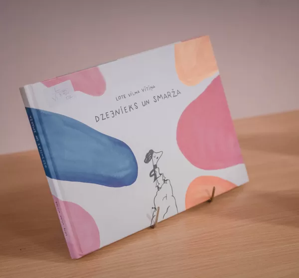 Tikšanās ar dzejnieci, komiksu mākslinieci un ilustratori Loti Vilmu Vītiņu.