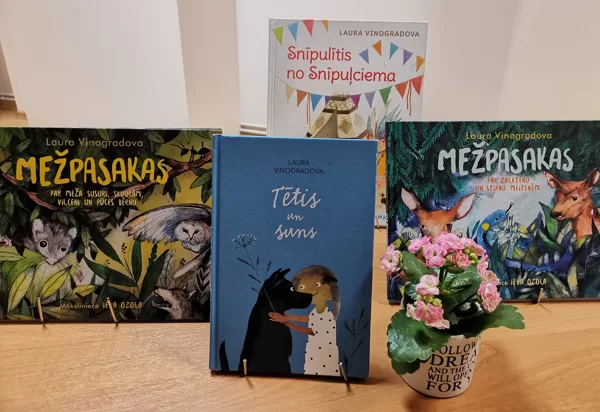 Laura Vinogradova bērnu bibliotēkā "Vecliepājas rūķis"