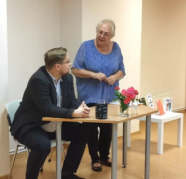 Dzejnieka Ivara Šteinberga autorvakars. Ar dzejnieku sarunājās  Liega Piešiņa